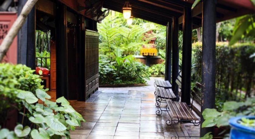 Muangphol Mansion 3* Бангкок
