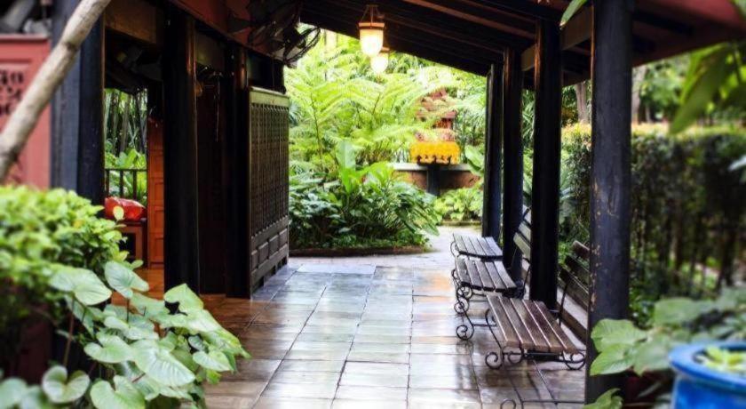 Muangphol Mansion 3*